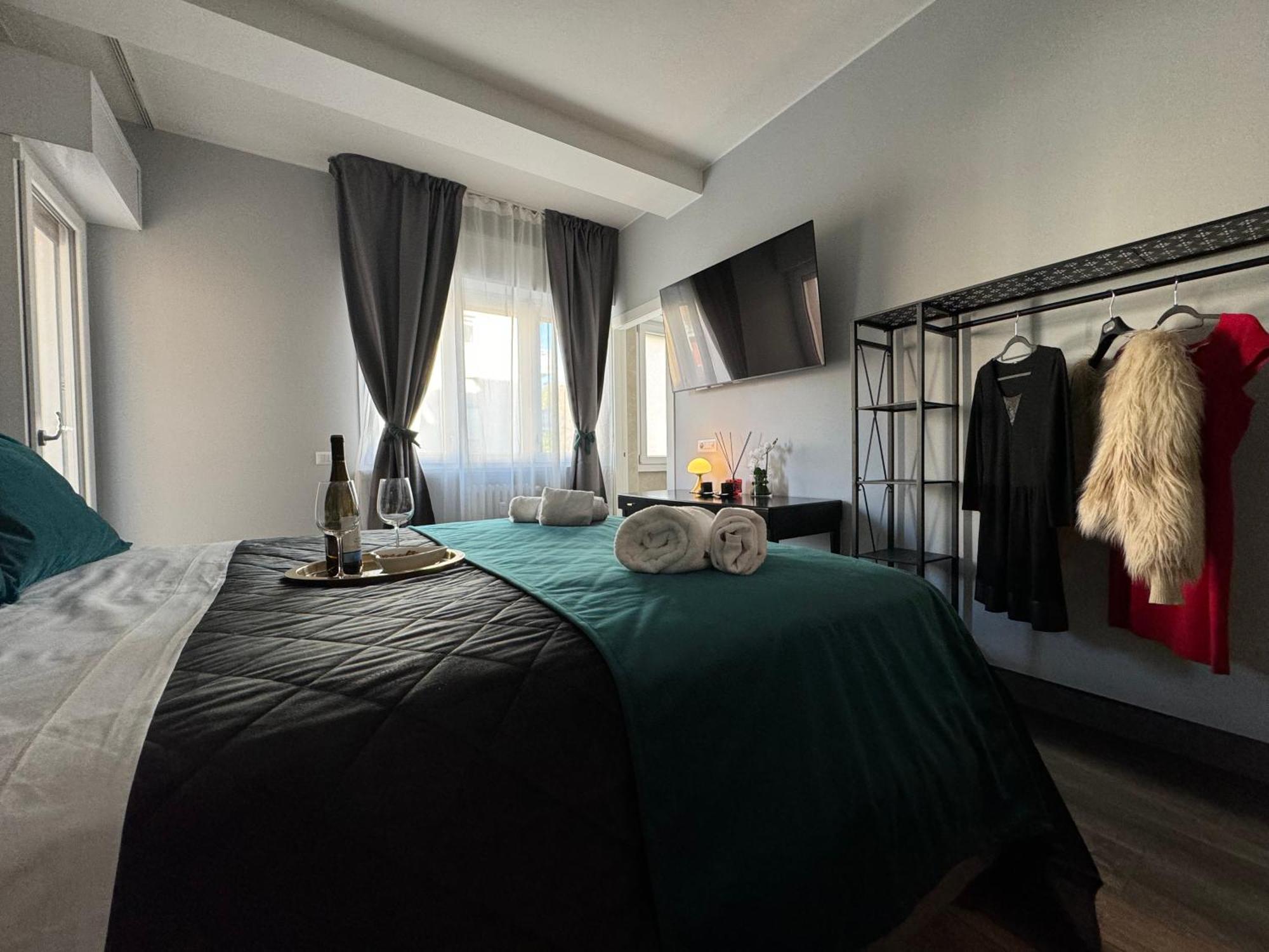 Meg Glamour Suite Milano Vicino I Navigli Buitenkant foto